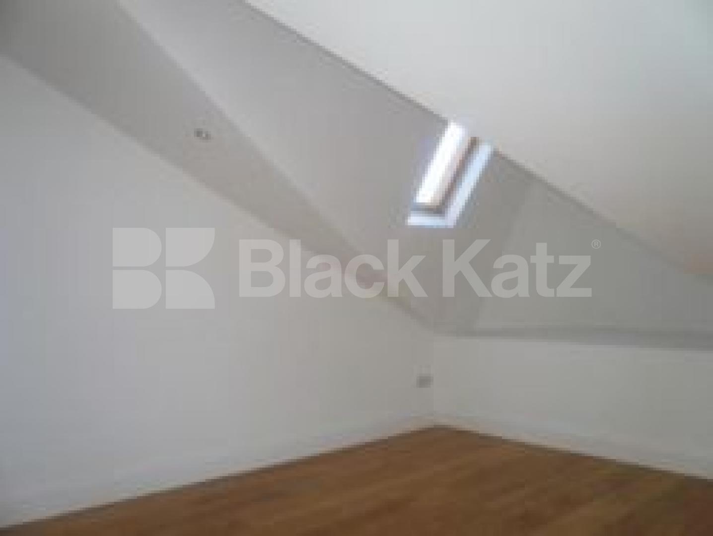 			3 Bedroom, 1 bath, 1 reception Flat			 Elder Avenue, CROUCH END N8